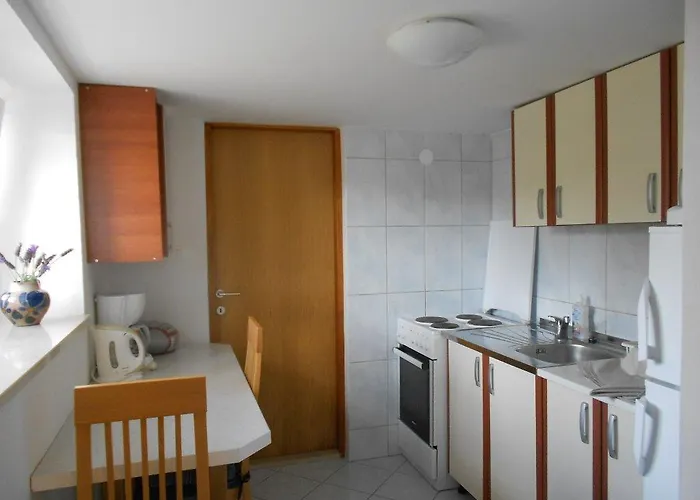 Kornelija דירה לומבארדה